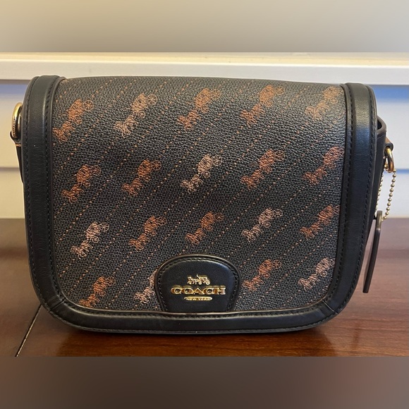 Sold - Picture 3 of 10